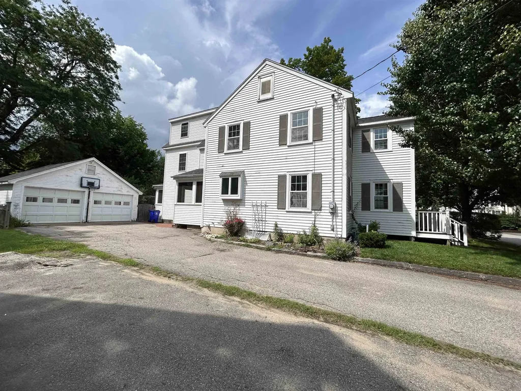 9 Parker Street Exeter NH 03833