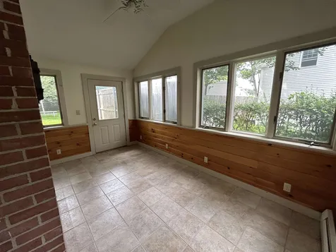 9 Parker Street Exeter NH 03833