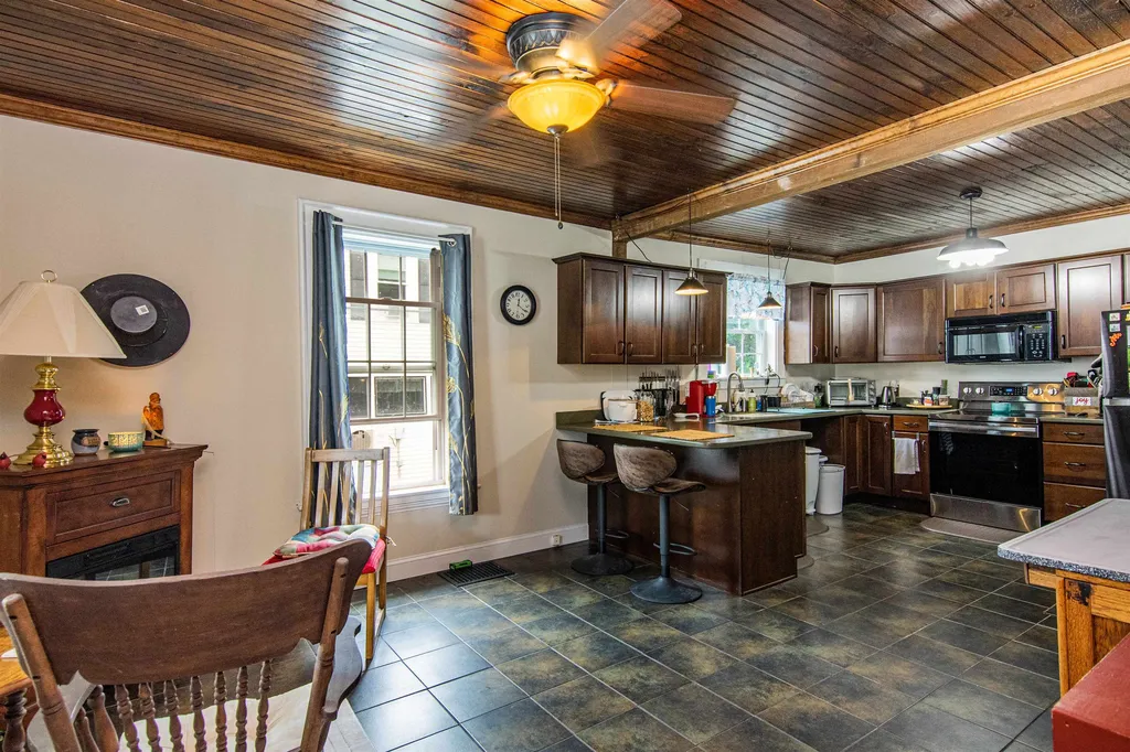 27 School Street Richford VT 05476