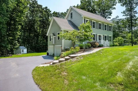 18 Piscataqua Road Dover NH 03820