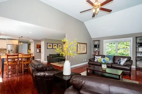 18 Piscataqua Road Dover NH 03820