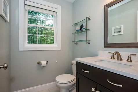 18 Piscataqua Road Dover NH 03820