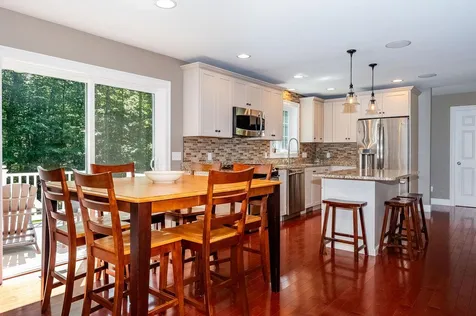 18 Piscataqua Road Dover NH 03820