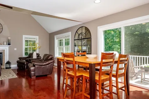 18 Piscataqua Road Dover NH 03820
