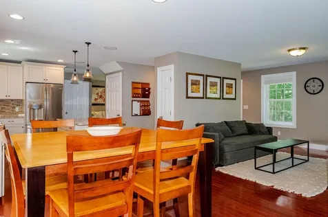 18 Piscataqua Road Dover NH 03820