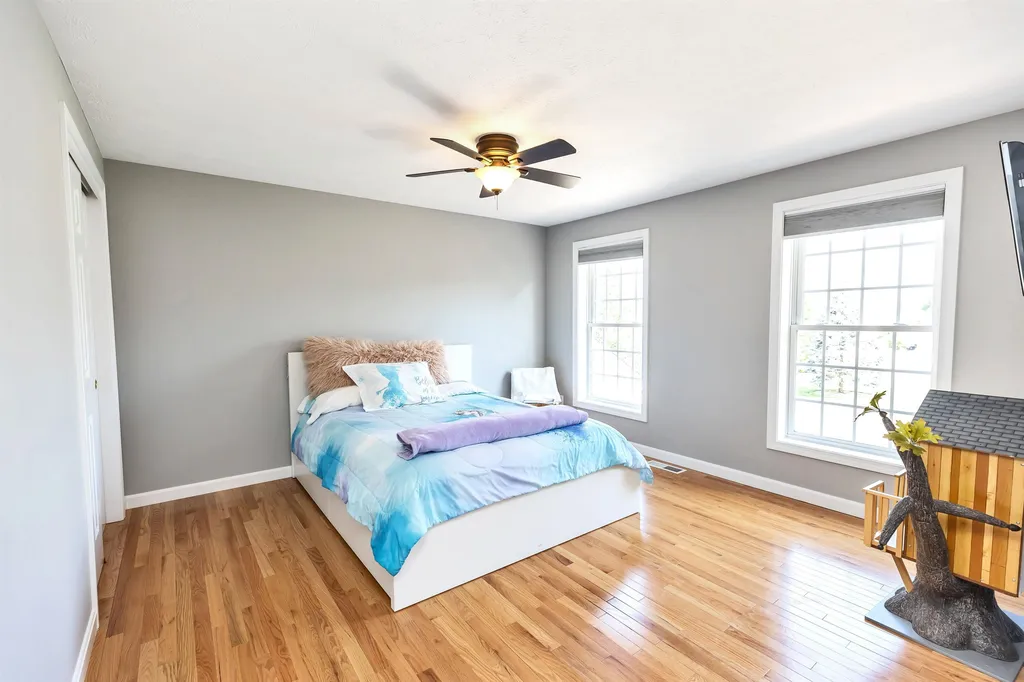 109 Filips Glen Drive Manchester NH 03109
