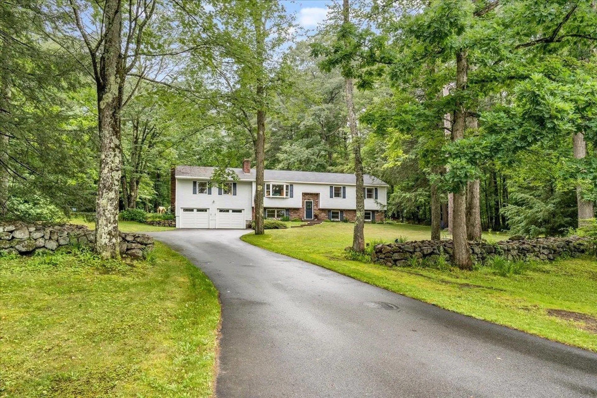 23 Clearview Drive Bow NH 03304