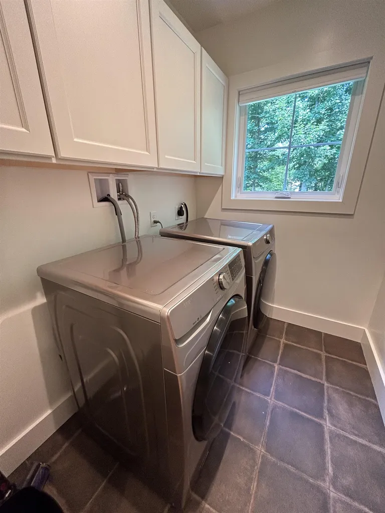 4 Heath Drive Newfields NH 03856