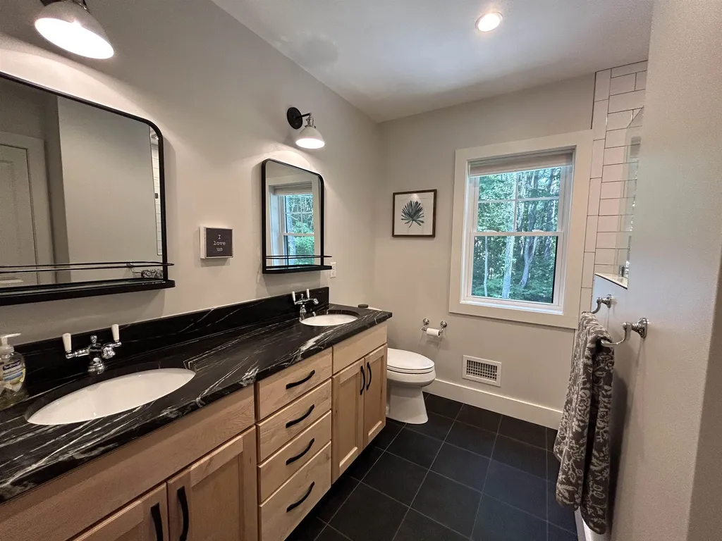 4 Heath Drive Newfields NH 03856