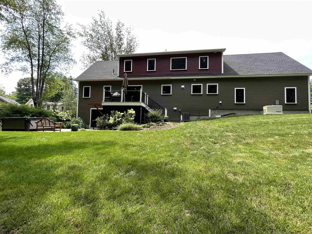 4 Heath Drive Newfields NH 03856