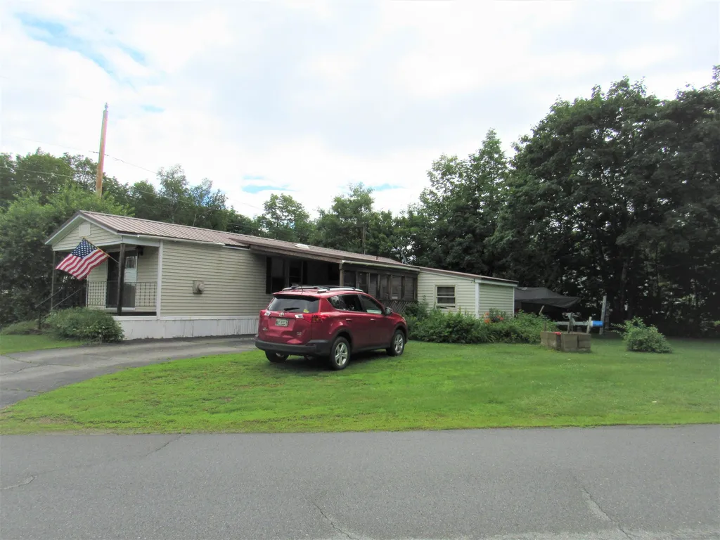 3 Mill Street Gorham NH 03581