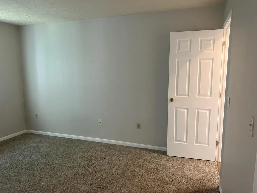 58 Steeplechase Court Haverhill MA 01832