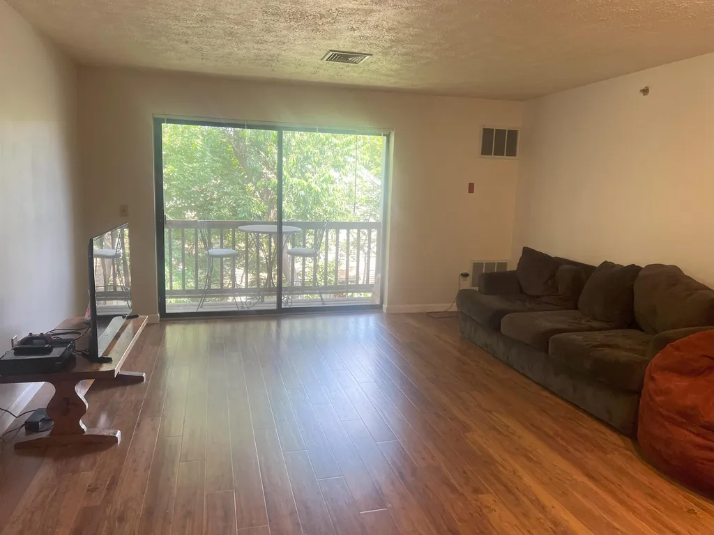 58 Steeplechase Court Haverhill MA 01832
