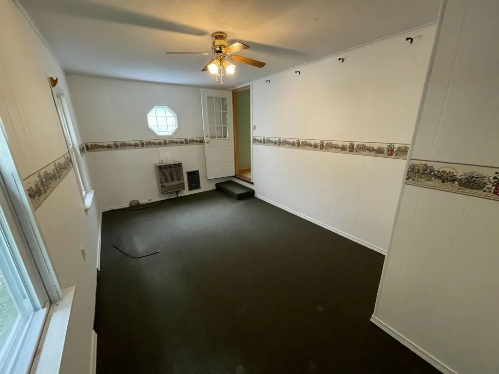 12 Gordon Avenue Gorham NH 03581