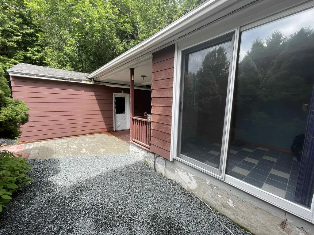 12 Gordon Avenue Gorham NH 03581