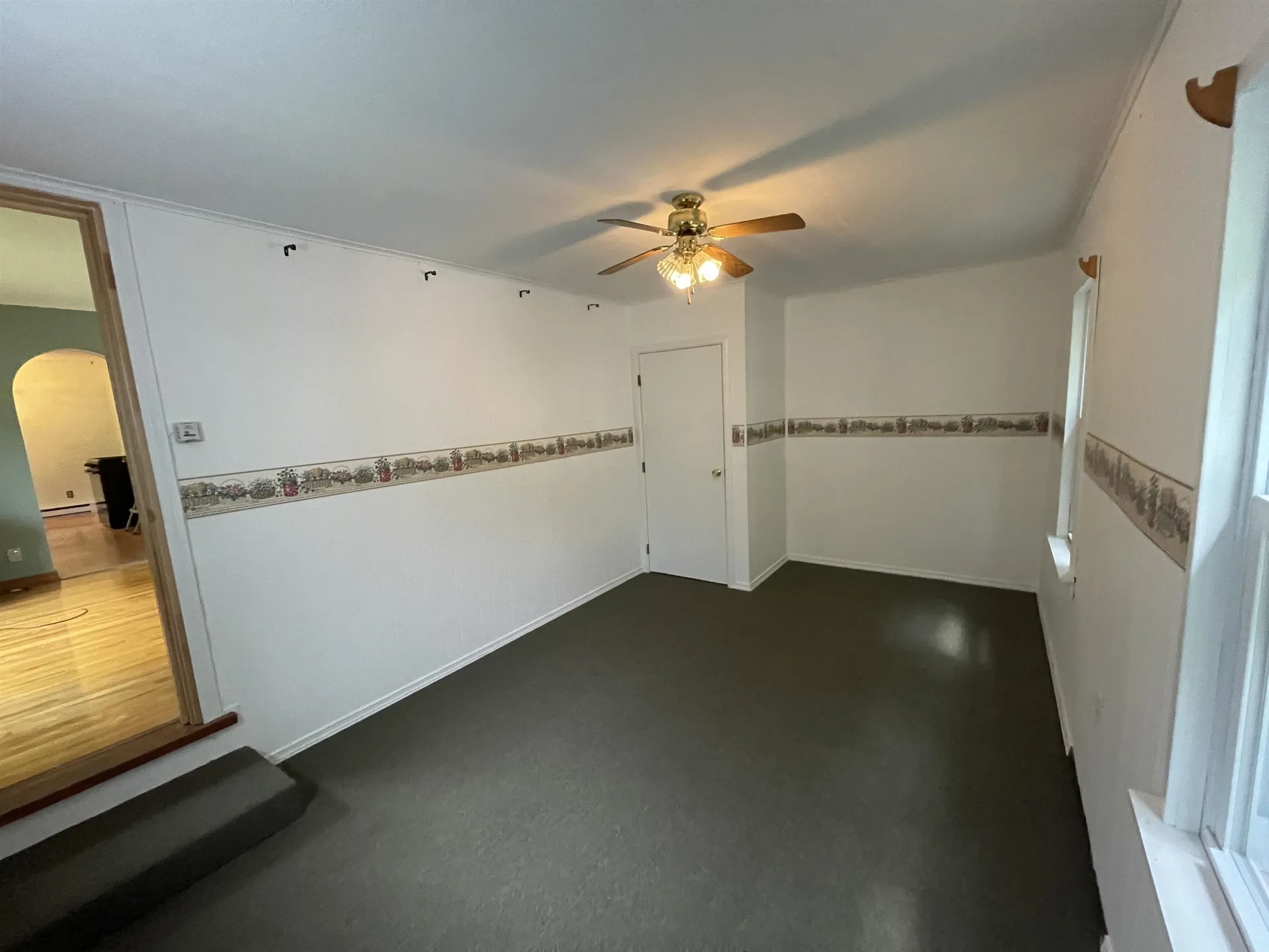 12 Gordon Avenue Gorham NH 03581