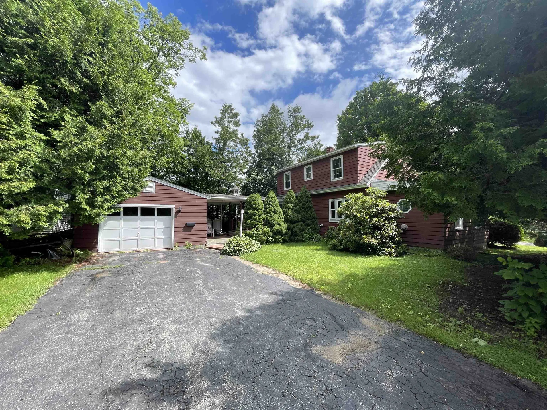12 Gordon Avenue Gorham NH 03581