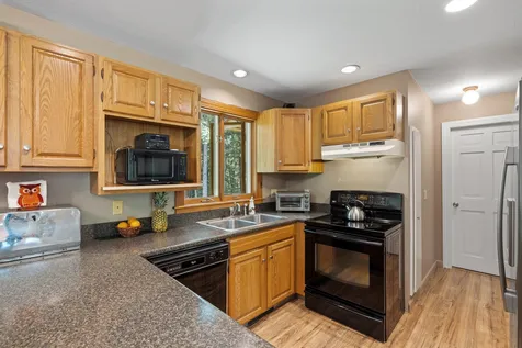 36 Brae Burn Road Moultonborough NH 03254