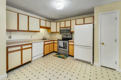 130 Endicott Street Laconia NH 03246