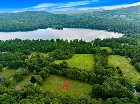 1731 Pond Road Hinesburg VT 05461