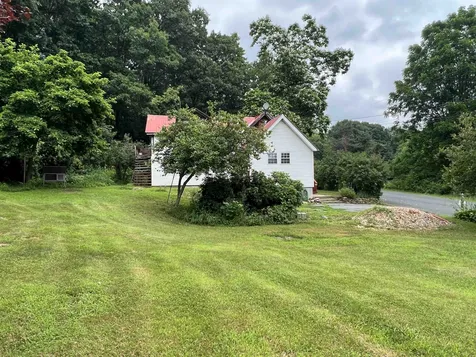 159 Old Chesterfield Road Hinsdale NH 03451