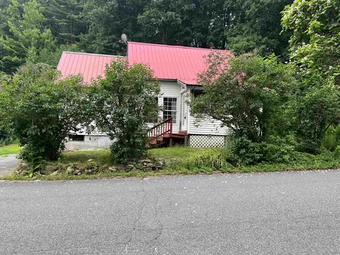 159 Old Chesterfield Road Hinsdale NH 03451