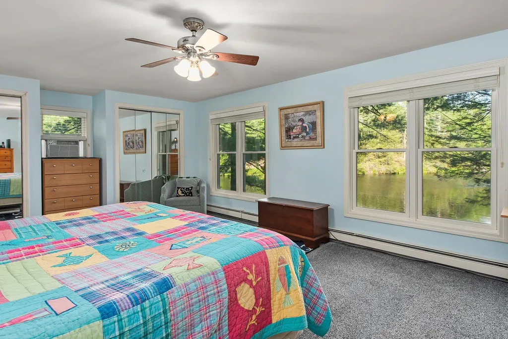 12 Perkins Circle Barrington NH 03825