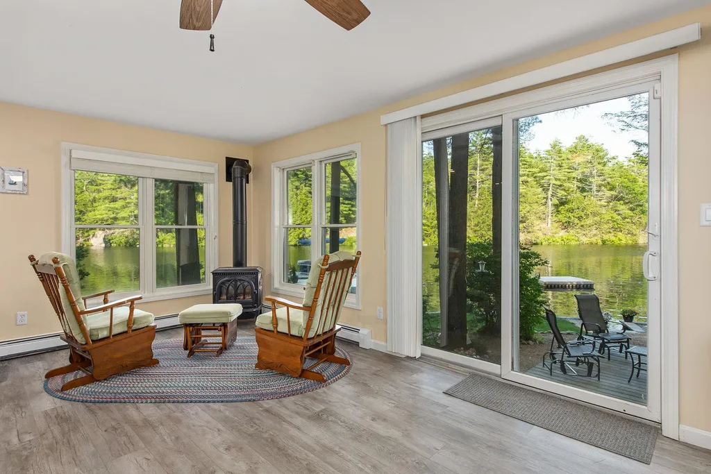 12 Perkins Circle Barrington NH 03825