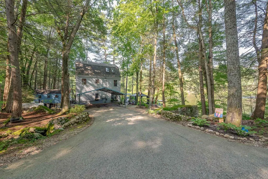 12 Perkins Circle Barrington NH 03825