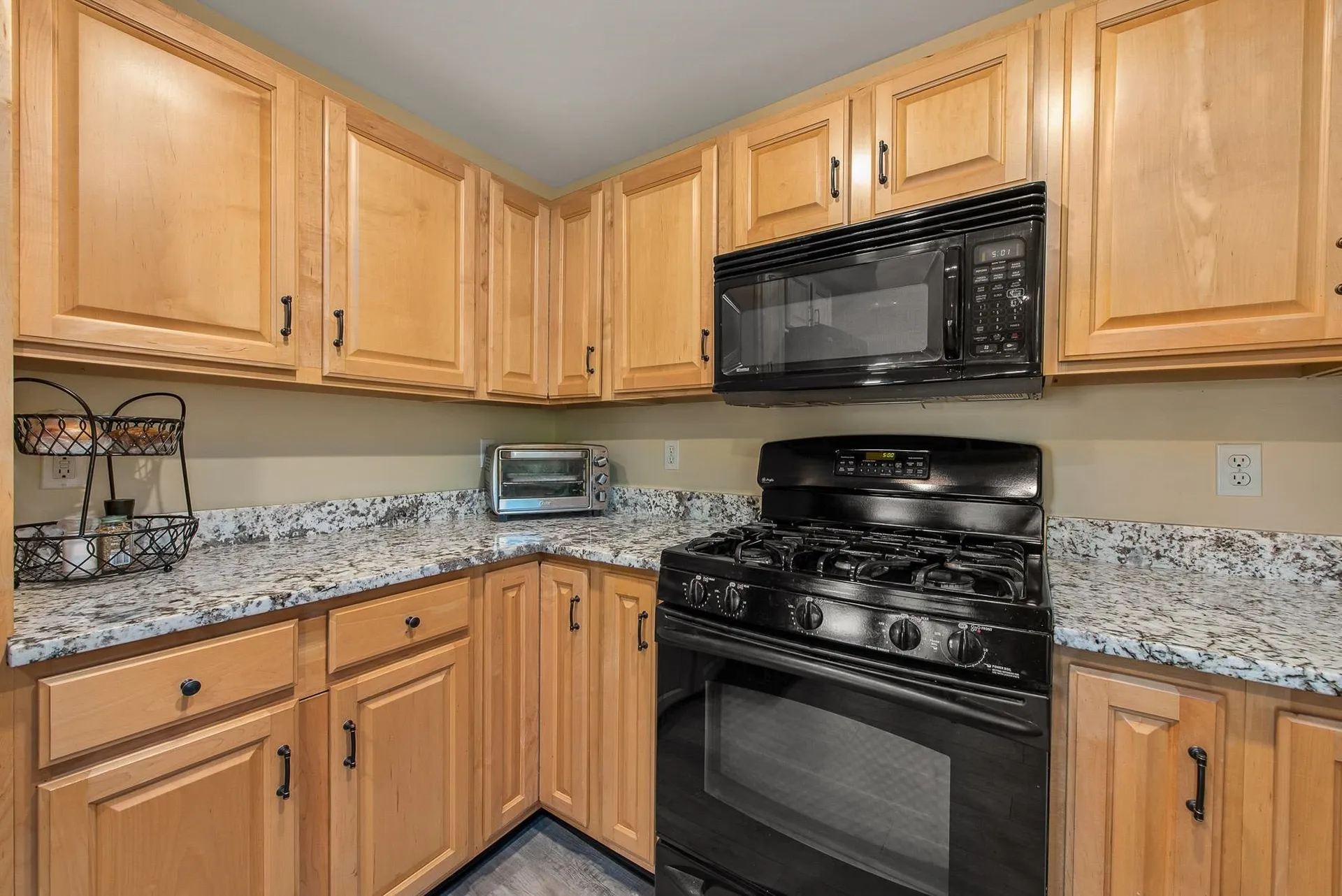 12 Perkins Circle Barrington NH 03825