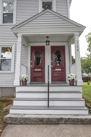 752 Hevey Street Manchester NH 03102