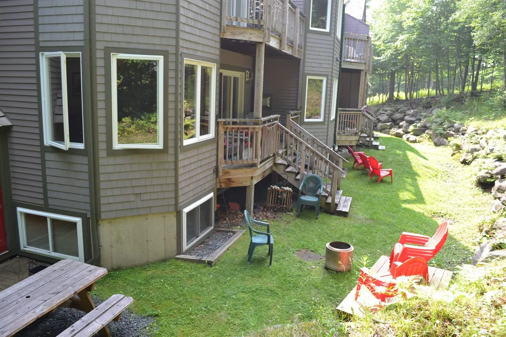 125 South Village Road Jay VT 05859
