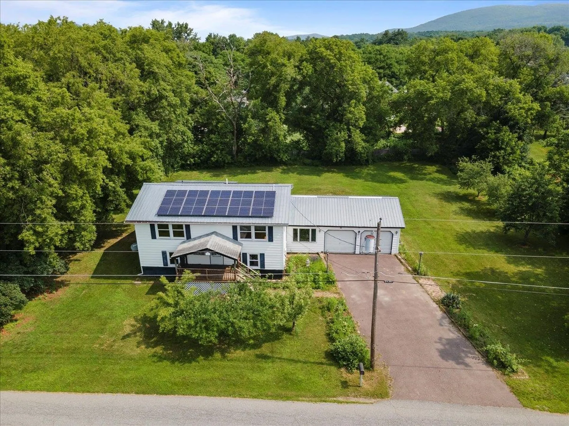 16 Mackey Street Milton VT 05468