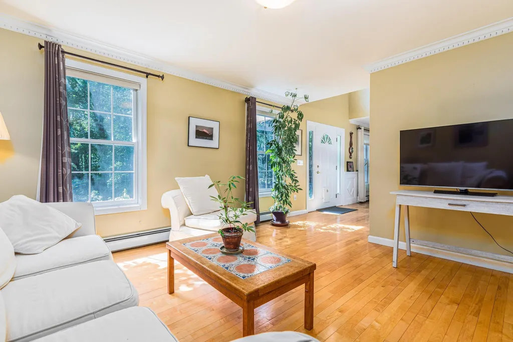 7 Fieldstone Drive Dover NH 03820