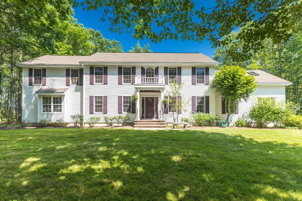 7 Fieldstone Drive Dover NH 03820