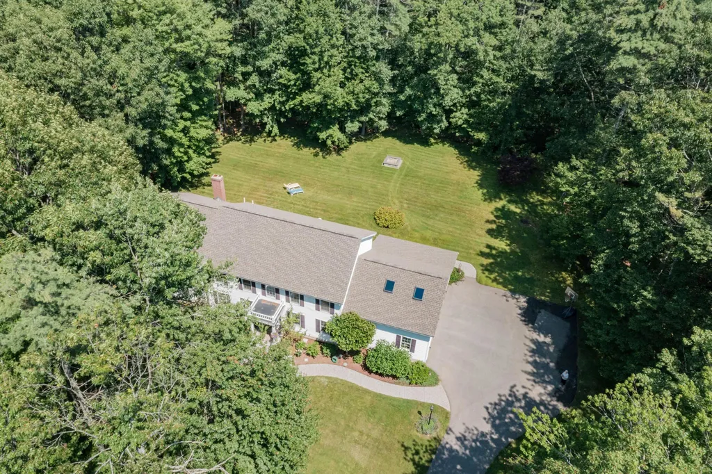 7 Fieldstone Drive Dover NH 03820