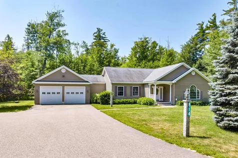 814 North Line Road Tuftonboro NH 03816