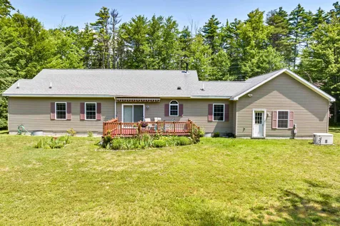 814 North Line Road Tuftonboro NH 03816