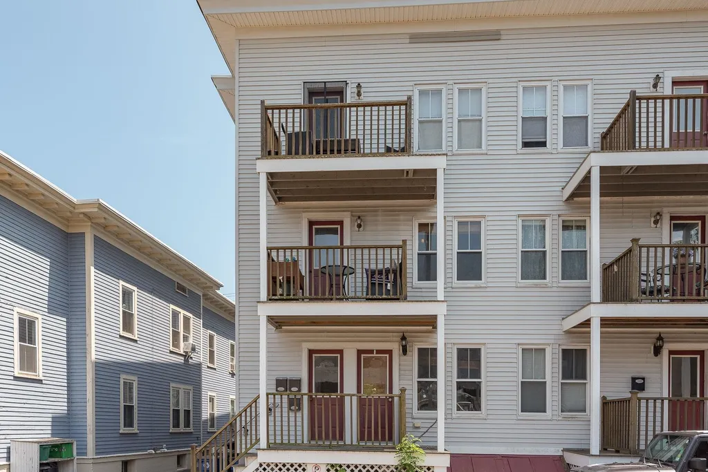 349 Hanover Street Portsmouth NH 03801