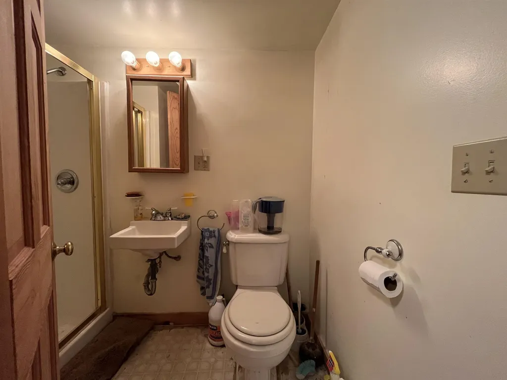 101 Sunwood Lane Bristol VT 05443