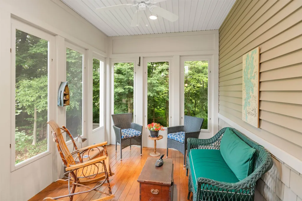 27 Ian Place Williston VT 05495