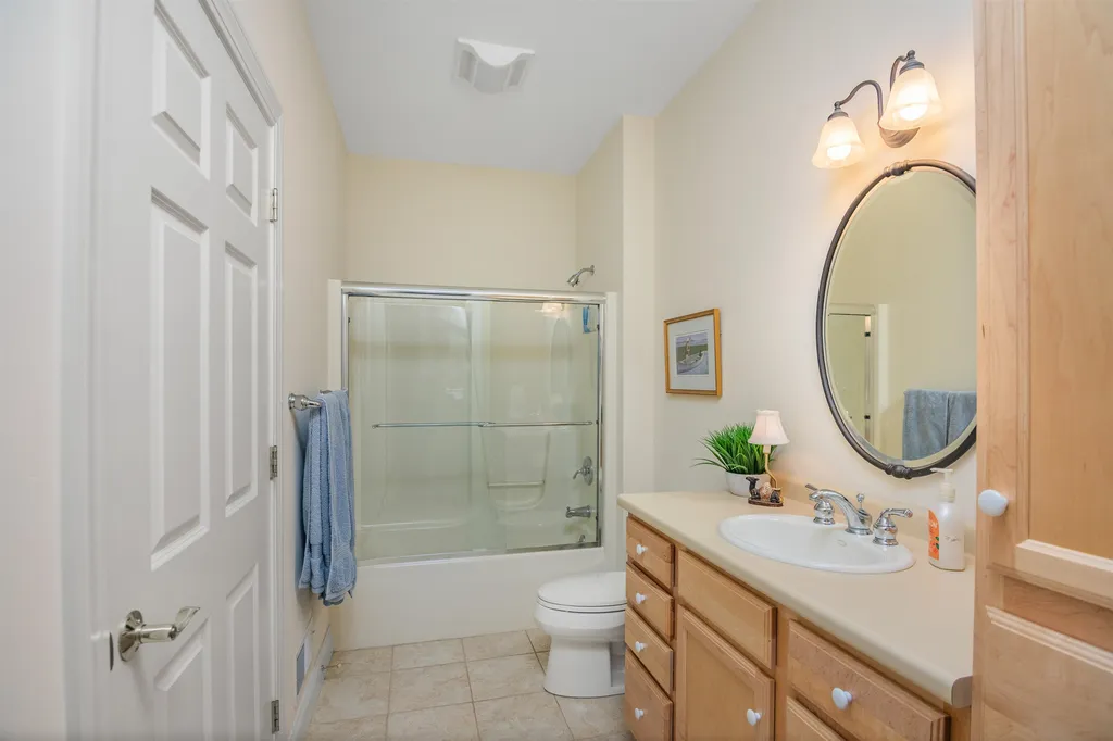 27 Ian Place Williston VT 05495