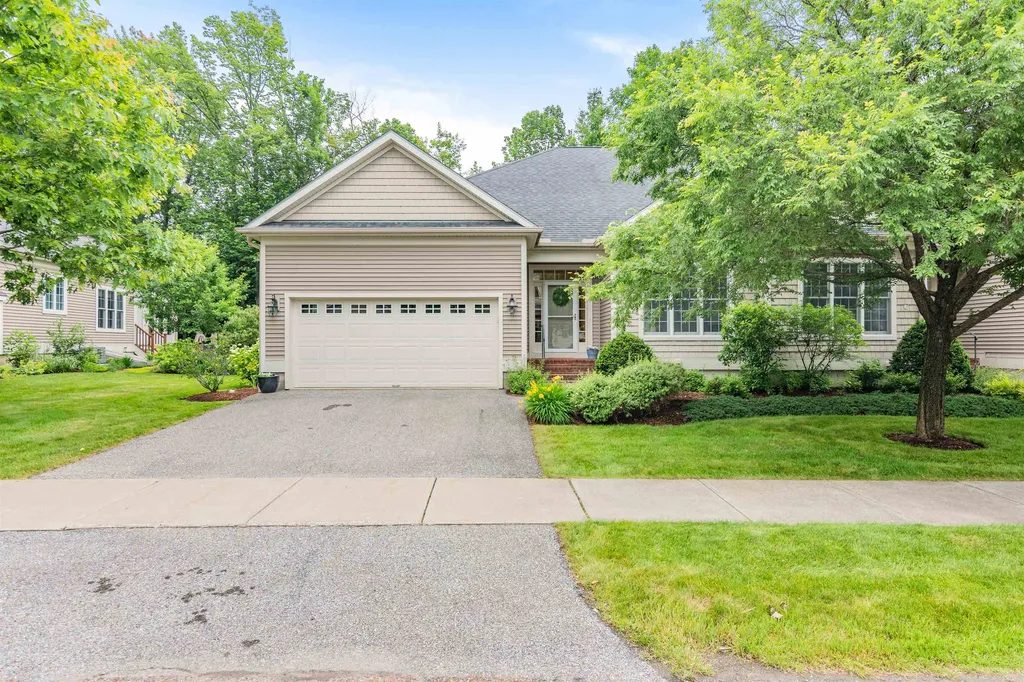 27 Ian Place Williston VT 05495