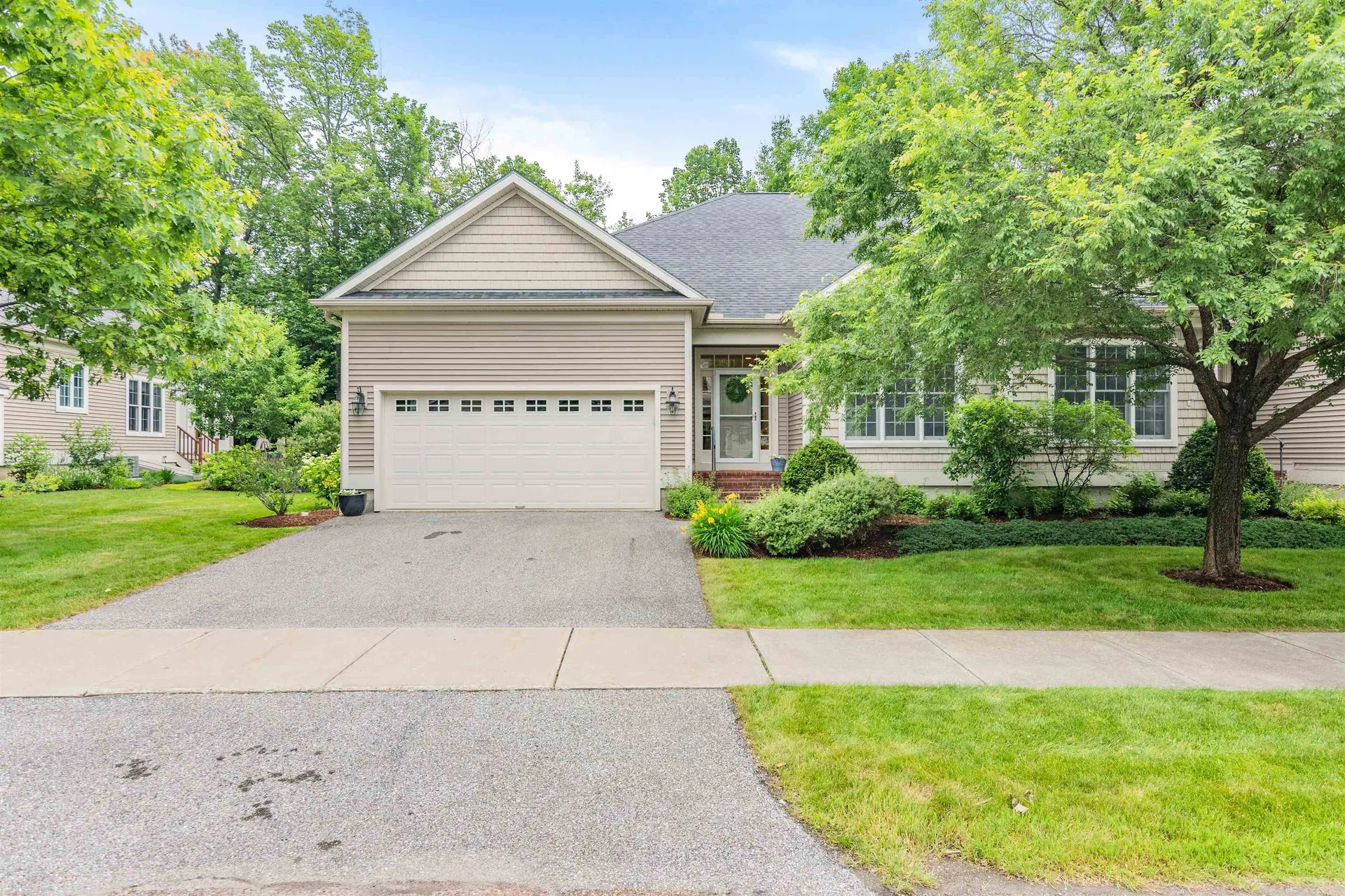 27 Ian Place Williston VT 05495