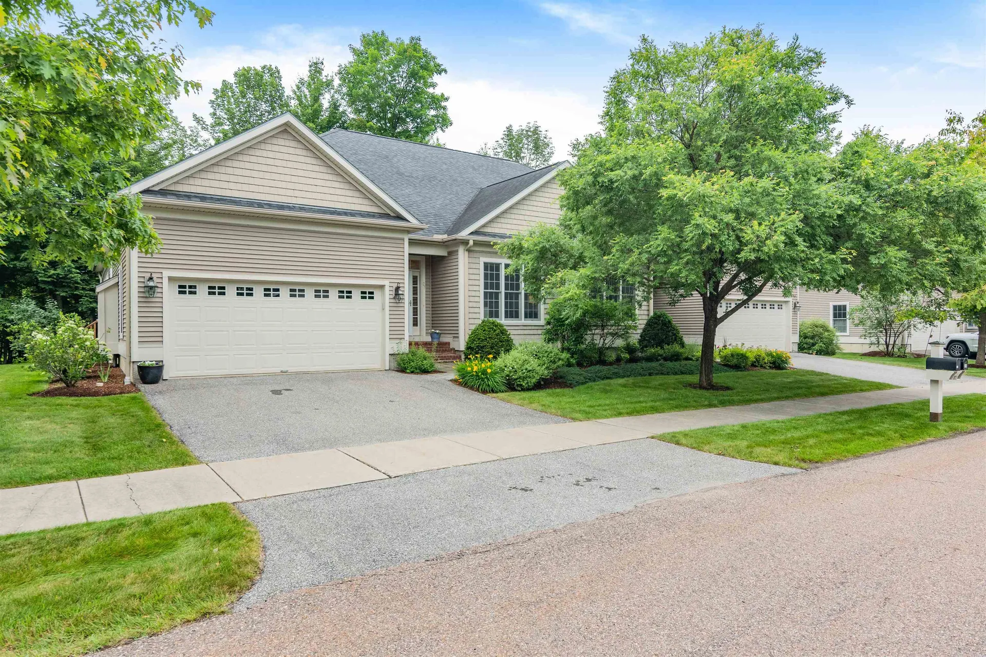 27 Ian Place Williston VT 05495