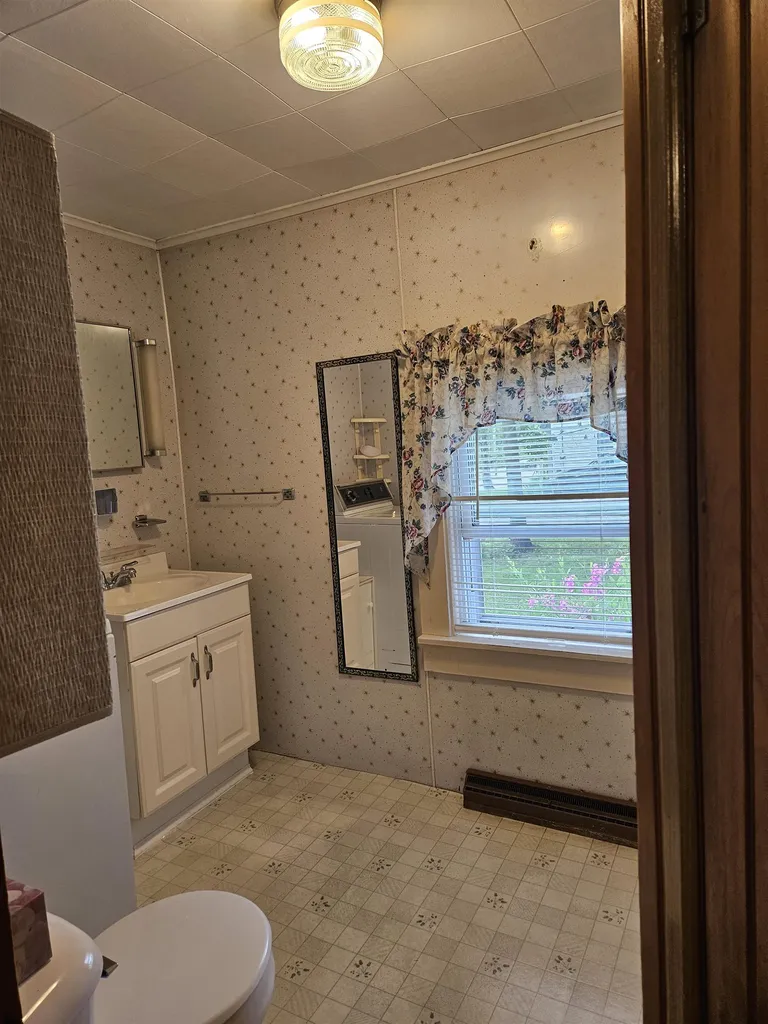 173 Elm Street Newport NH 03773