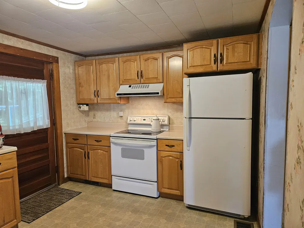 173 Elm Street Newport NH 03773