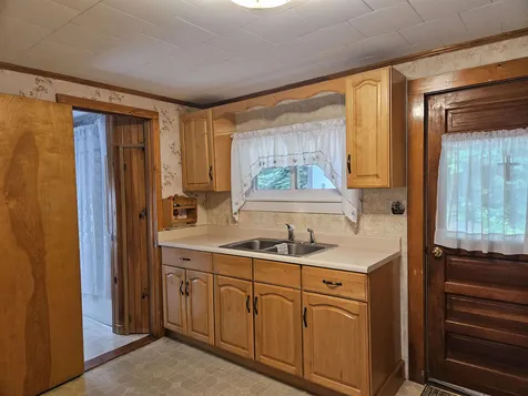 173 Elm Street Newport NH 03773