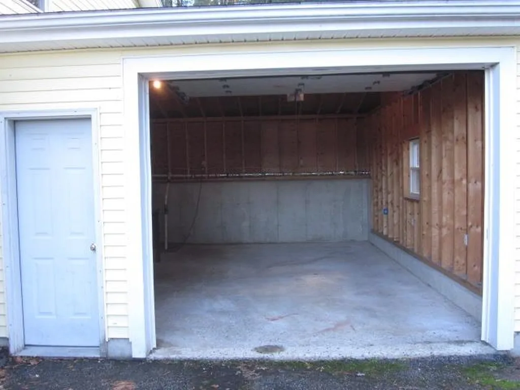 49 Sunset Drive Greenland NH 03840
