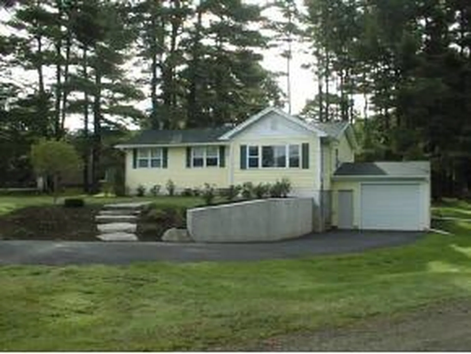 49 Sunset Drive Greenland NH 03840